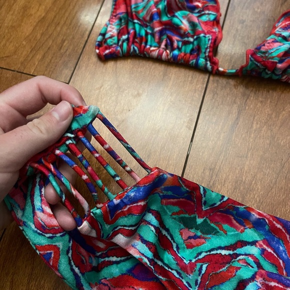 Luli Fama bikini - Picture 3 of 4